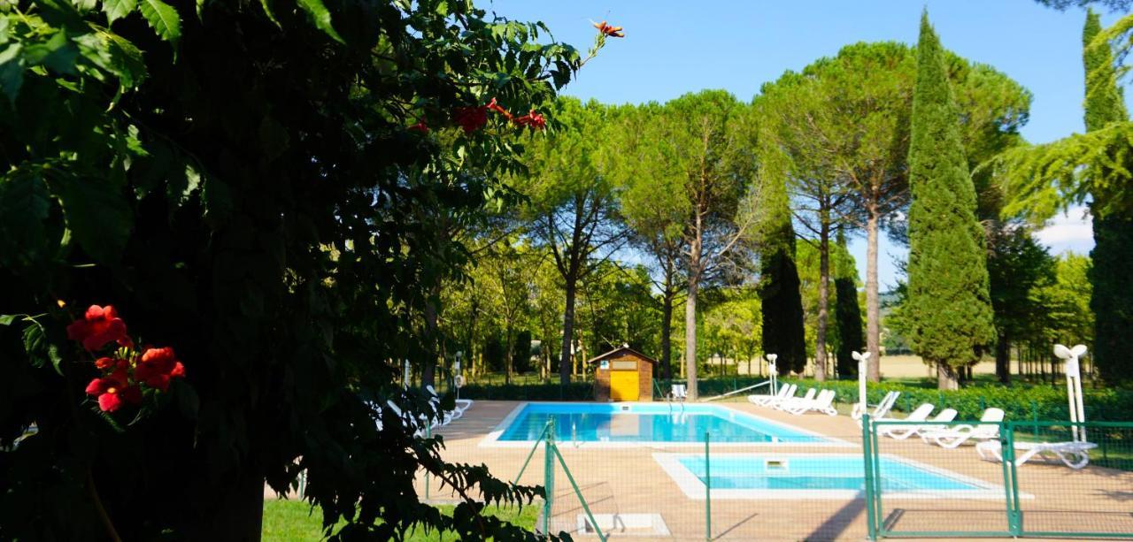 Hotel La Torretta Ассизи Экстерьер фото